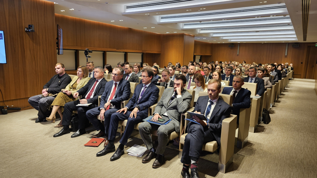 20251106_184648.jpg 20251106_184648.jpg